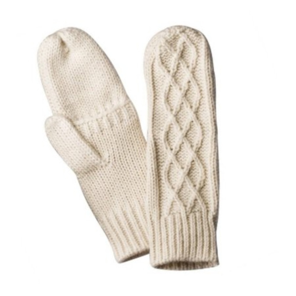 Ivory Cable Knit Mittens (Never Been Used)